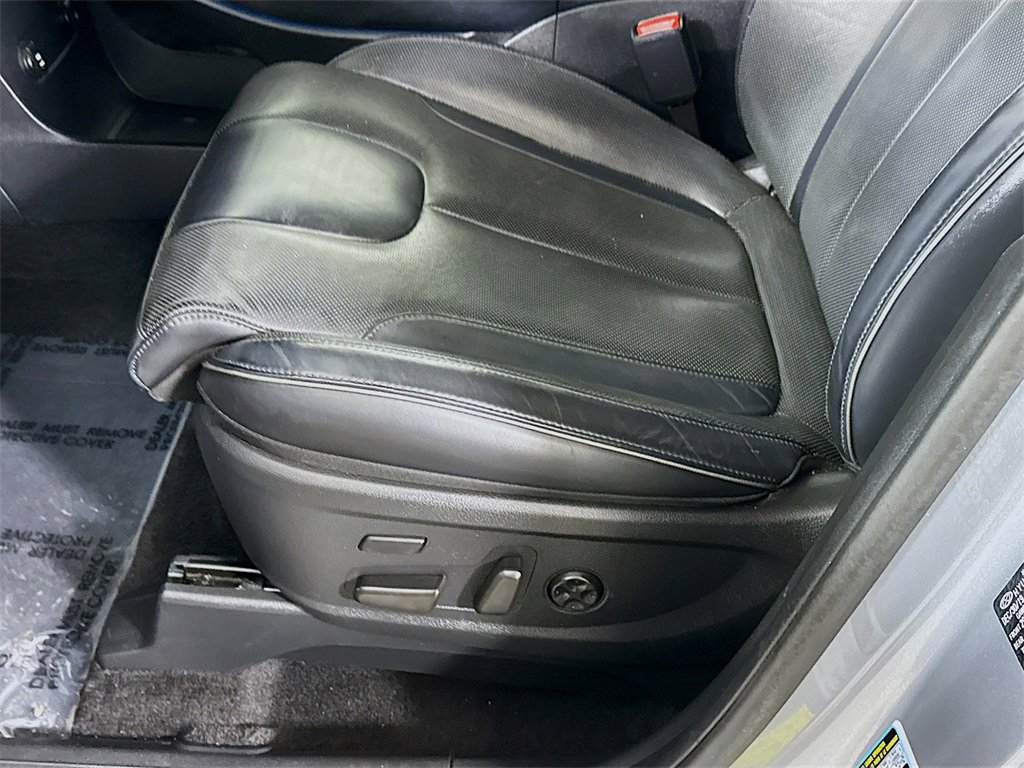 Used 2020 Hyundai Palisade Limited image 26