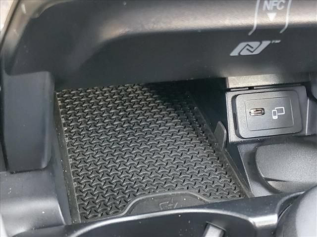 Used 2022 Mercedes-Benz E 350 Sedan image 20