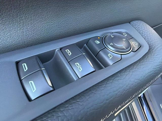 New 2026 GMC Yukon XL Denali AWD/4WD image 17