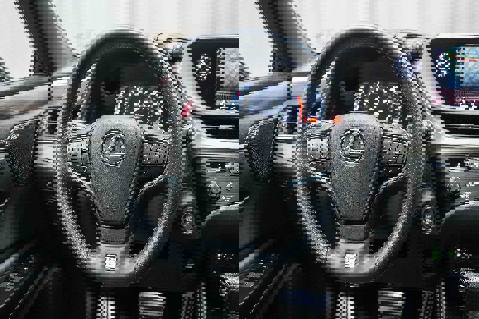 Used 2019 Lexus ES 350 F Sport w/ Accessory Package image 18