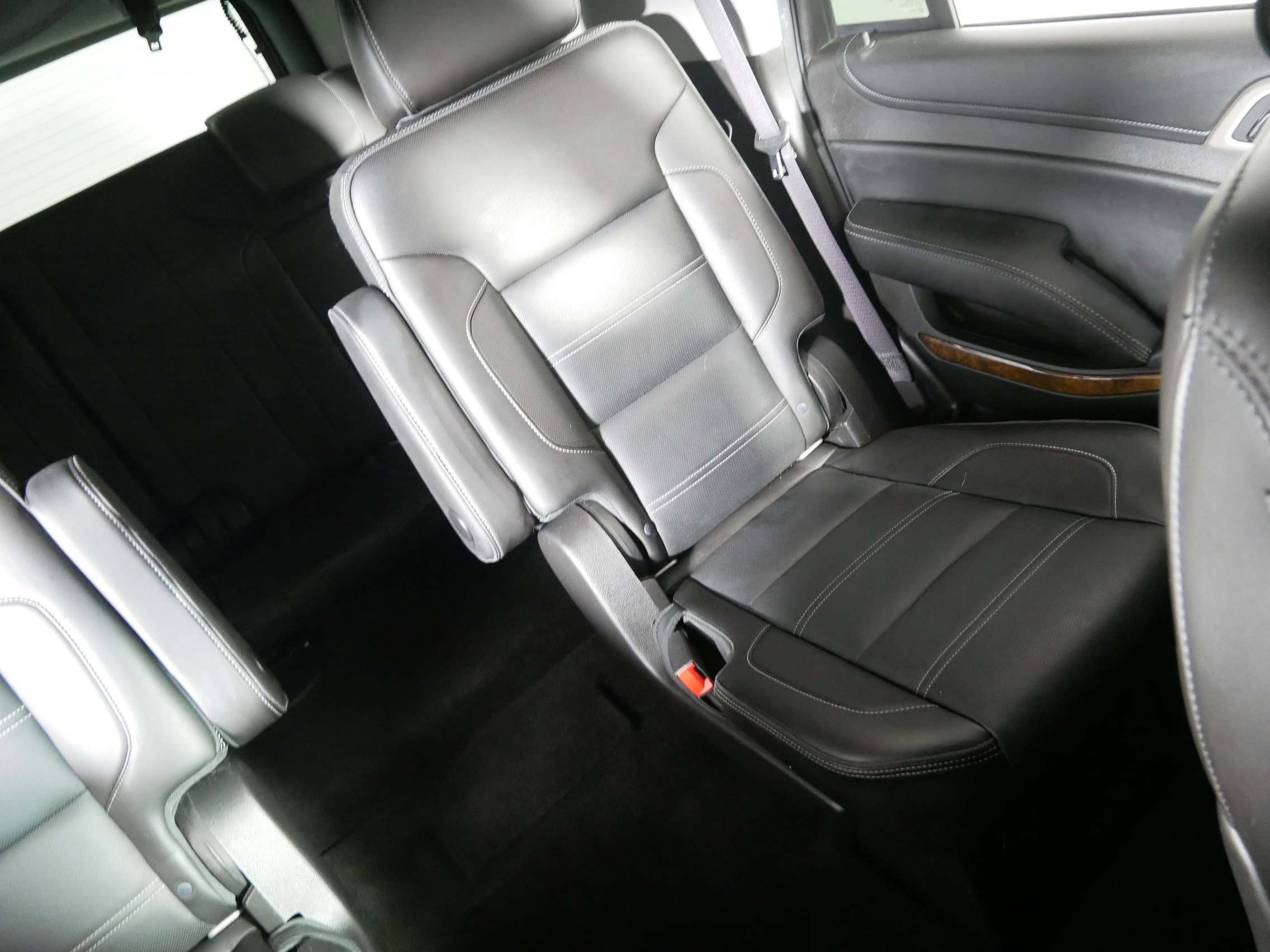 Used 2015 GMC Yukon Denali w/ Open Road Package image 14