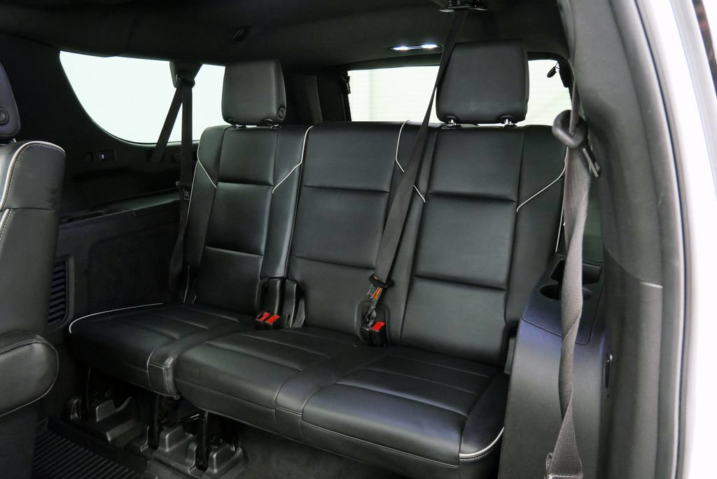 Used 2021 Cadillac Escalade ESV Premium Luxury AWD/4WD image 22