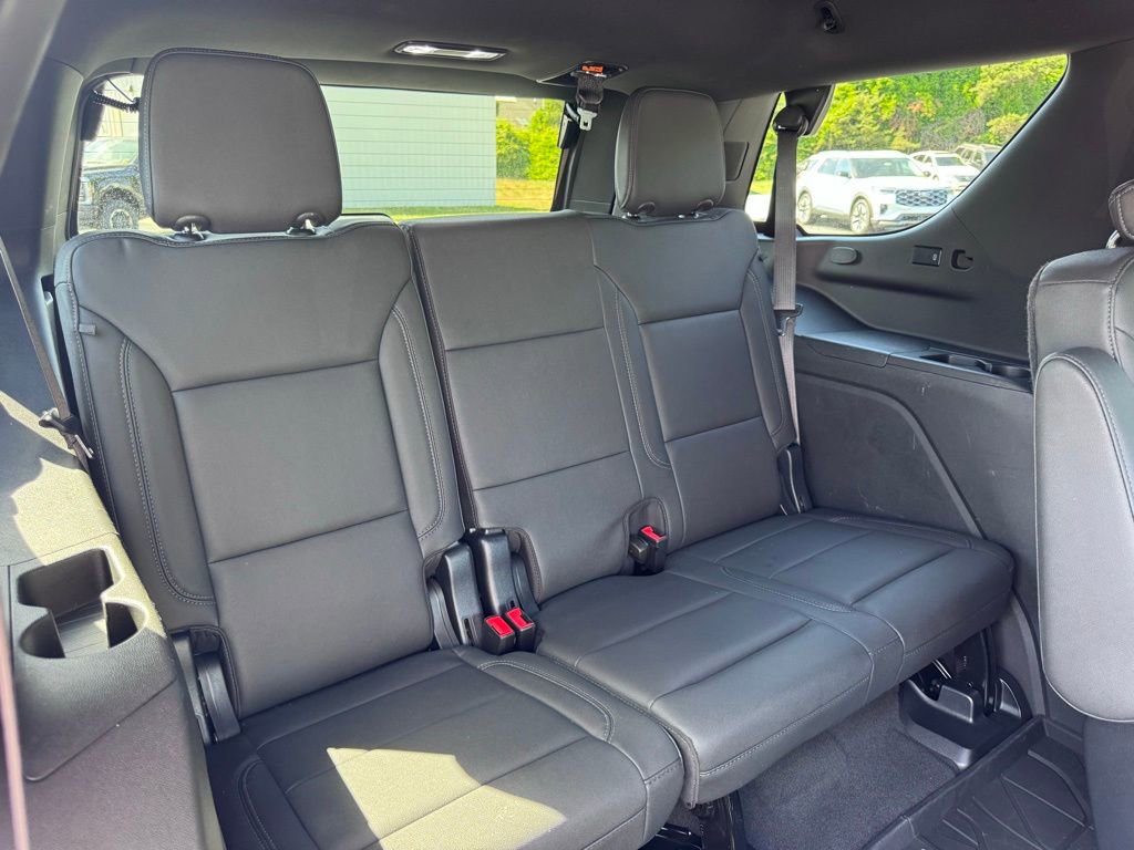 Used 2023 Chevrolet Tahoe LT w/ Luxury Package AWD/4WD image 27