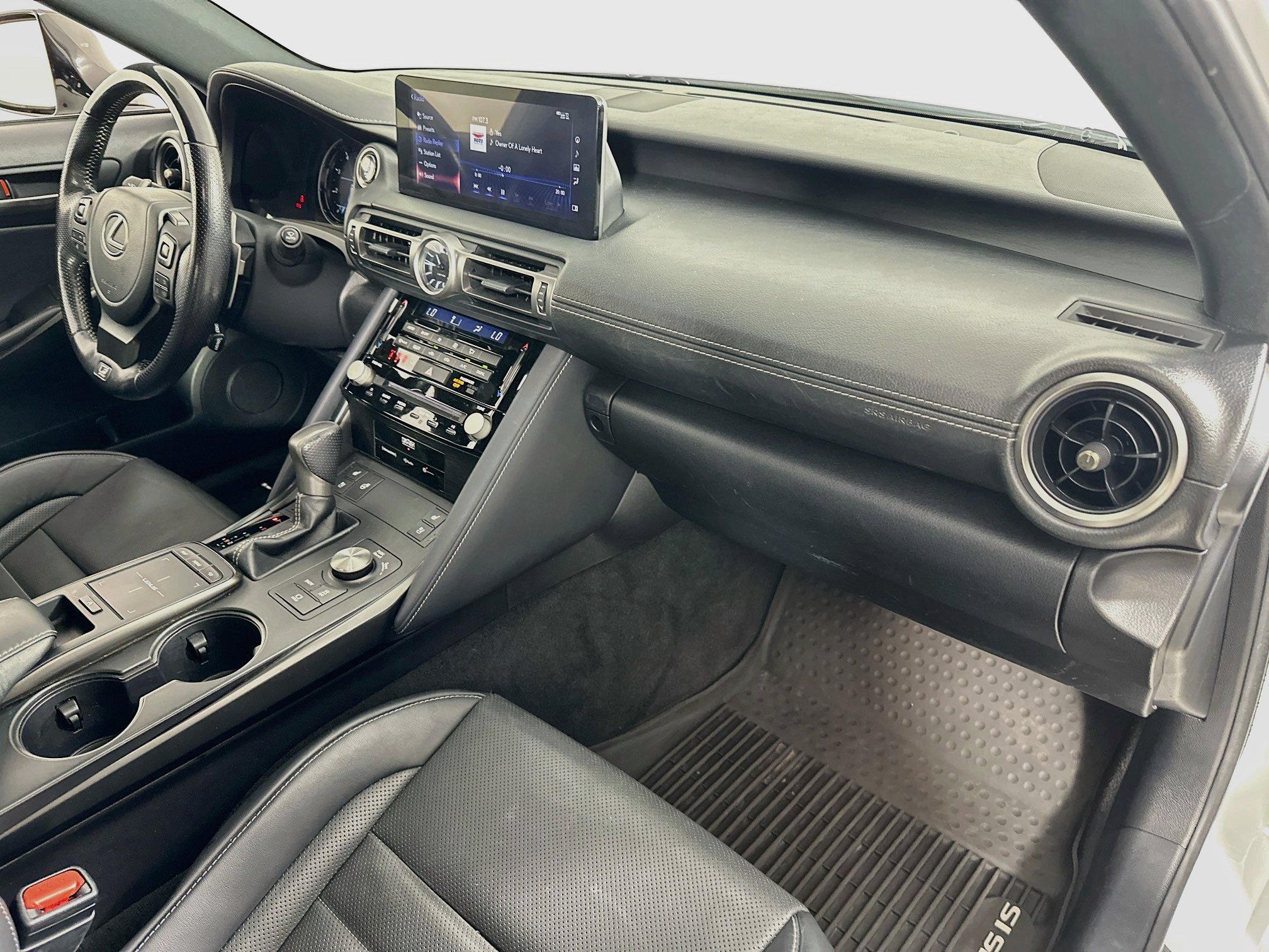 Used 2022 Lexus IS 350 F Sport RWD image 29