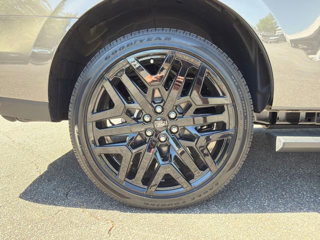 New 2026 Ford Expedition Platinum image 17