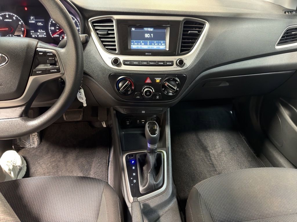 Used 2020 Hyundai Accent SE image 14