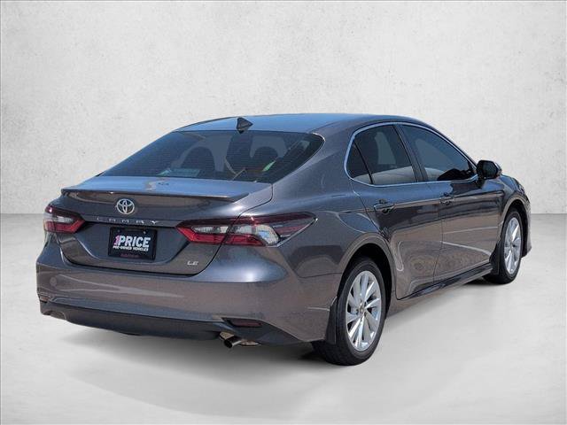 Used 2022 Toyota Camry LE FWD image 5