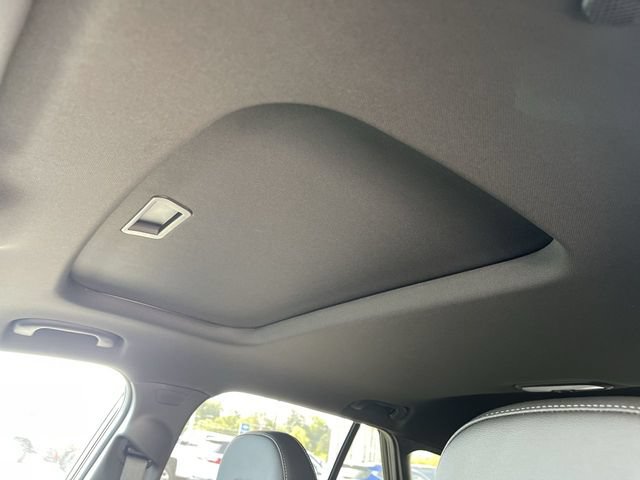 New 2026 Chevrolet Trax RS w/ Sunroof Package FWD image 21