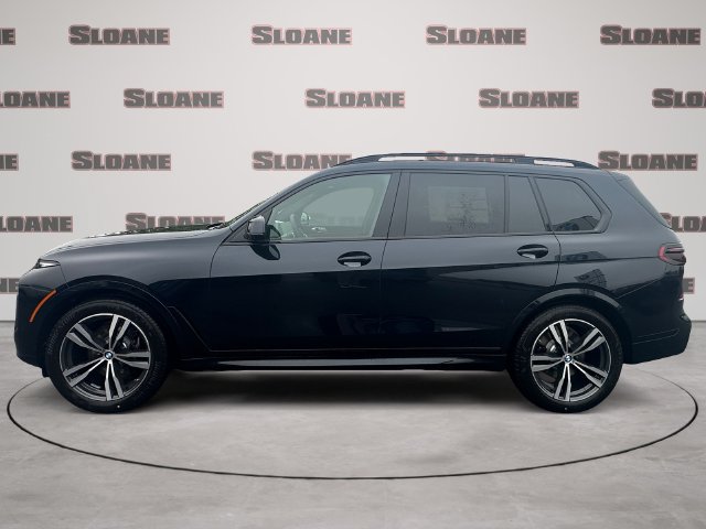 New 2027 BMW X7 xDrive40i w/ M Sport Package AWD/4WD image 2