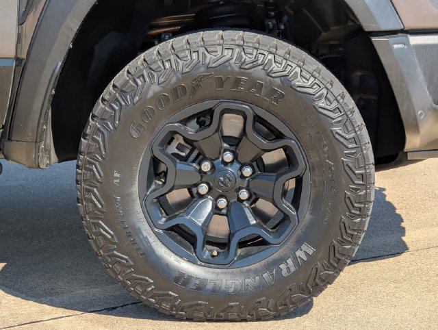 Used 2021 RAM 1500 TRX w/ TRX Level 2 Equipment Group AWD/4WD image 10