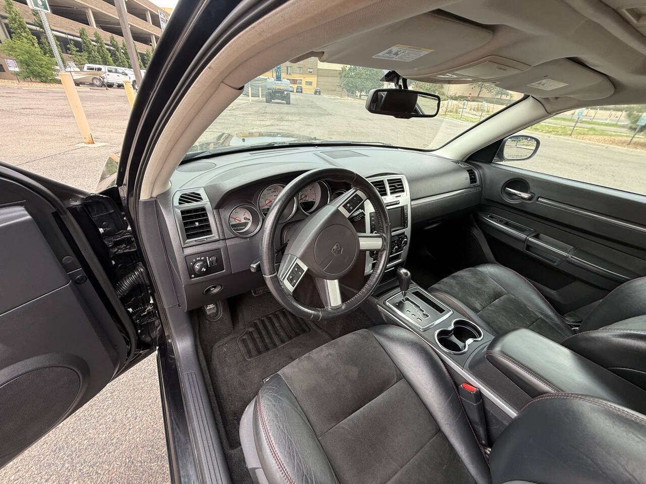 Used 2009 Dodge Charger SRT8 w/ SRT Option Group III RWD image 17
