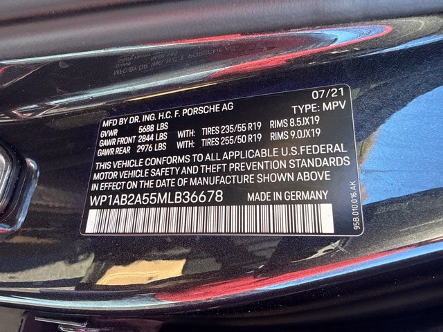 Used 2021 Porsche Macan S AWD/4WD image 31