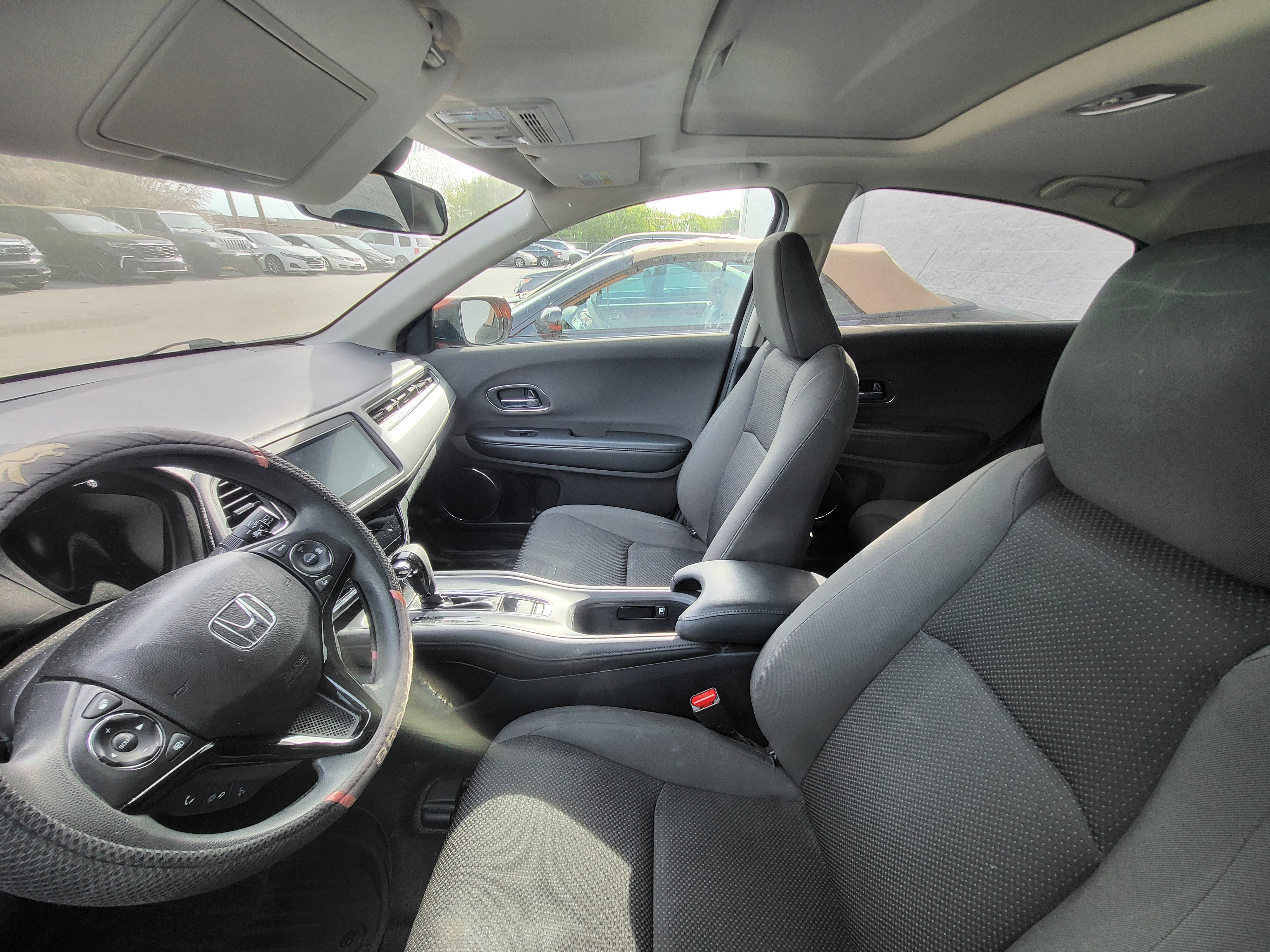 Used 2020 Honda HR-V EX image 10