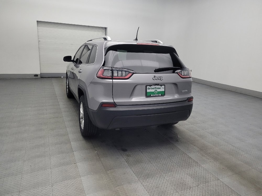 Used 2019 Jeep Cherokee Latitude w/ Popular Appearance Group image 5