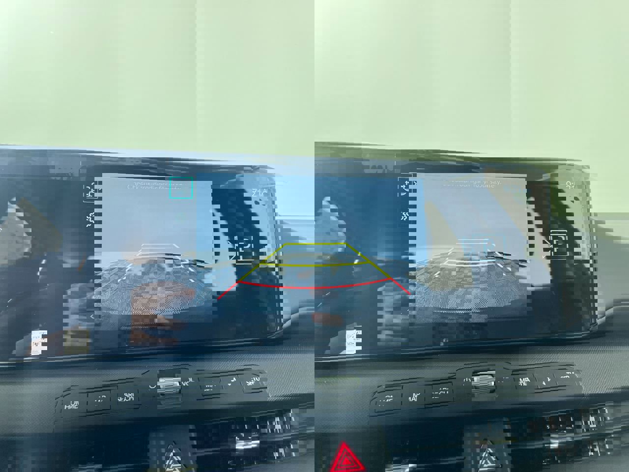 New 2025 Kia K4 LXS image 28