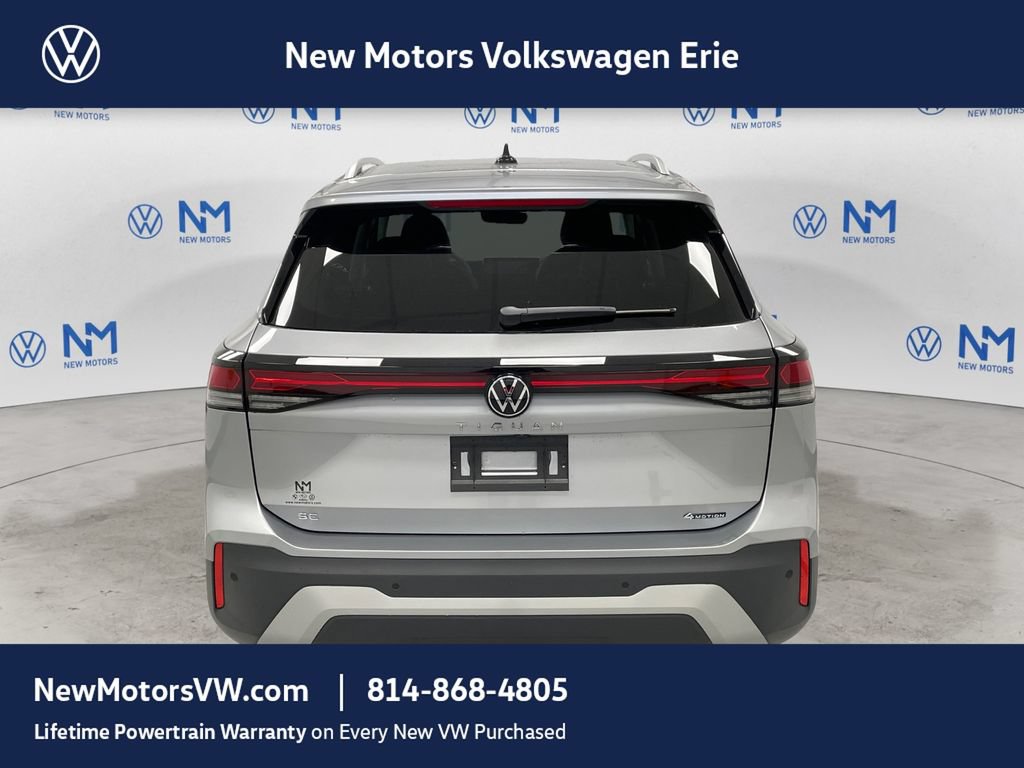 New 2026 Volkswagen Tiguan SE AWD/4WD image 3
