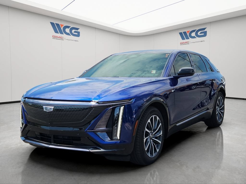 Used 2024 Cadillac Lyriq Sport AWD/4WD image 5