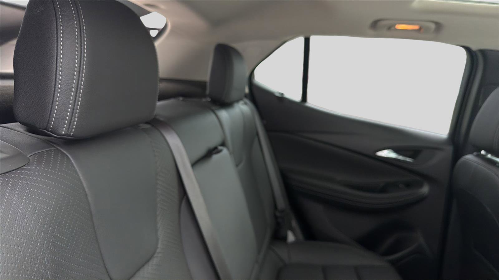 Used 2020 Buick Encore GX Essence w/ Experience Buick Package image 20