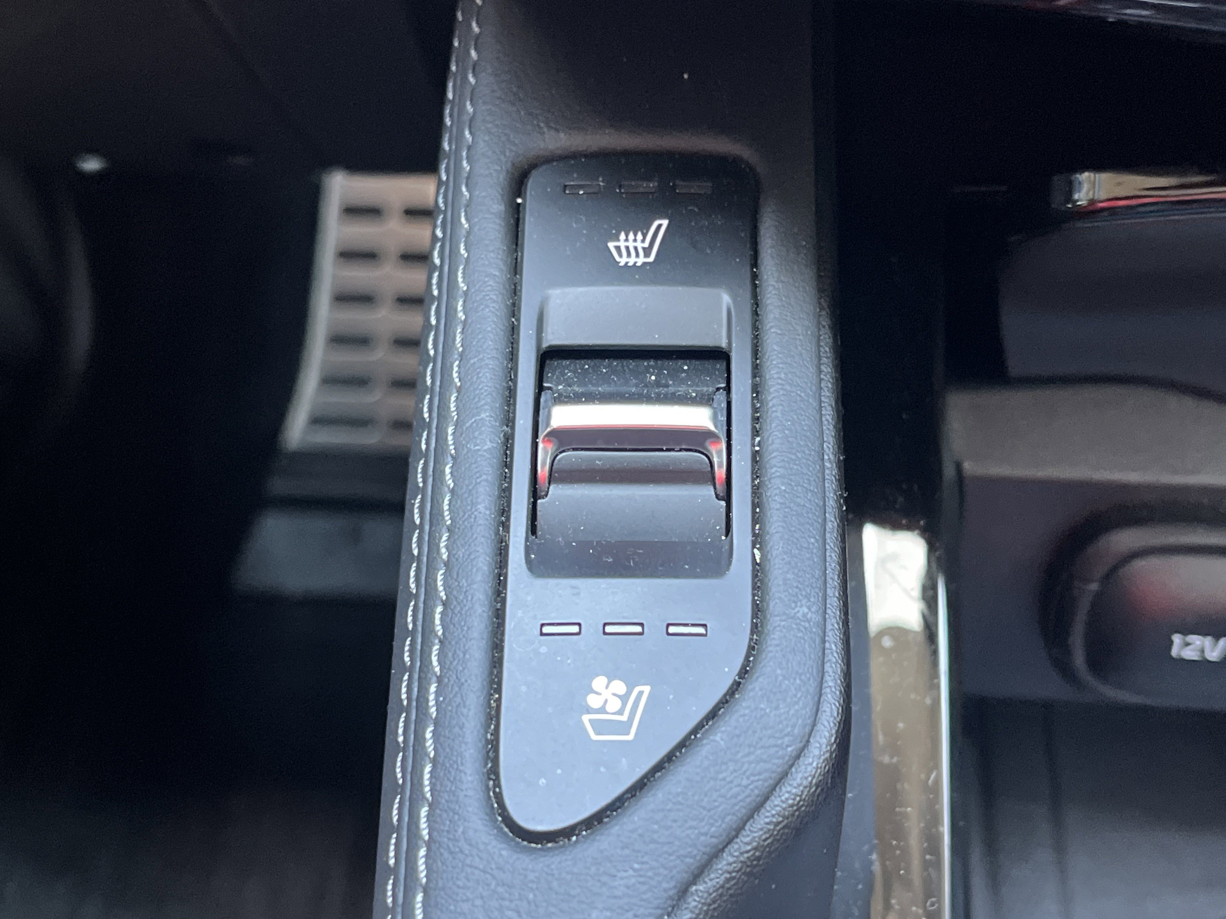 Used 2025 Kia Telluride SX Prestige AWD/4WD image 9