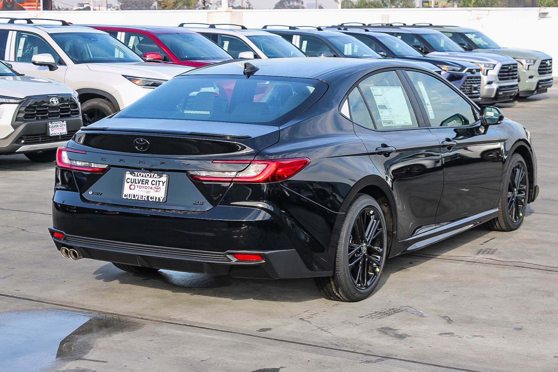 New 2026 Toyota Camry SE image 9