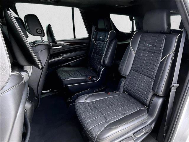 Used 2021 Cadillac Escalade Sport Platinum image 28