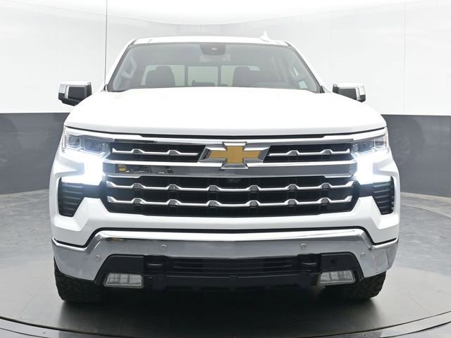 Used 2023 Chevrolet Silverado 1500 LTZ w/ LTZ Convenience Package II AWD/4WD image 7