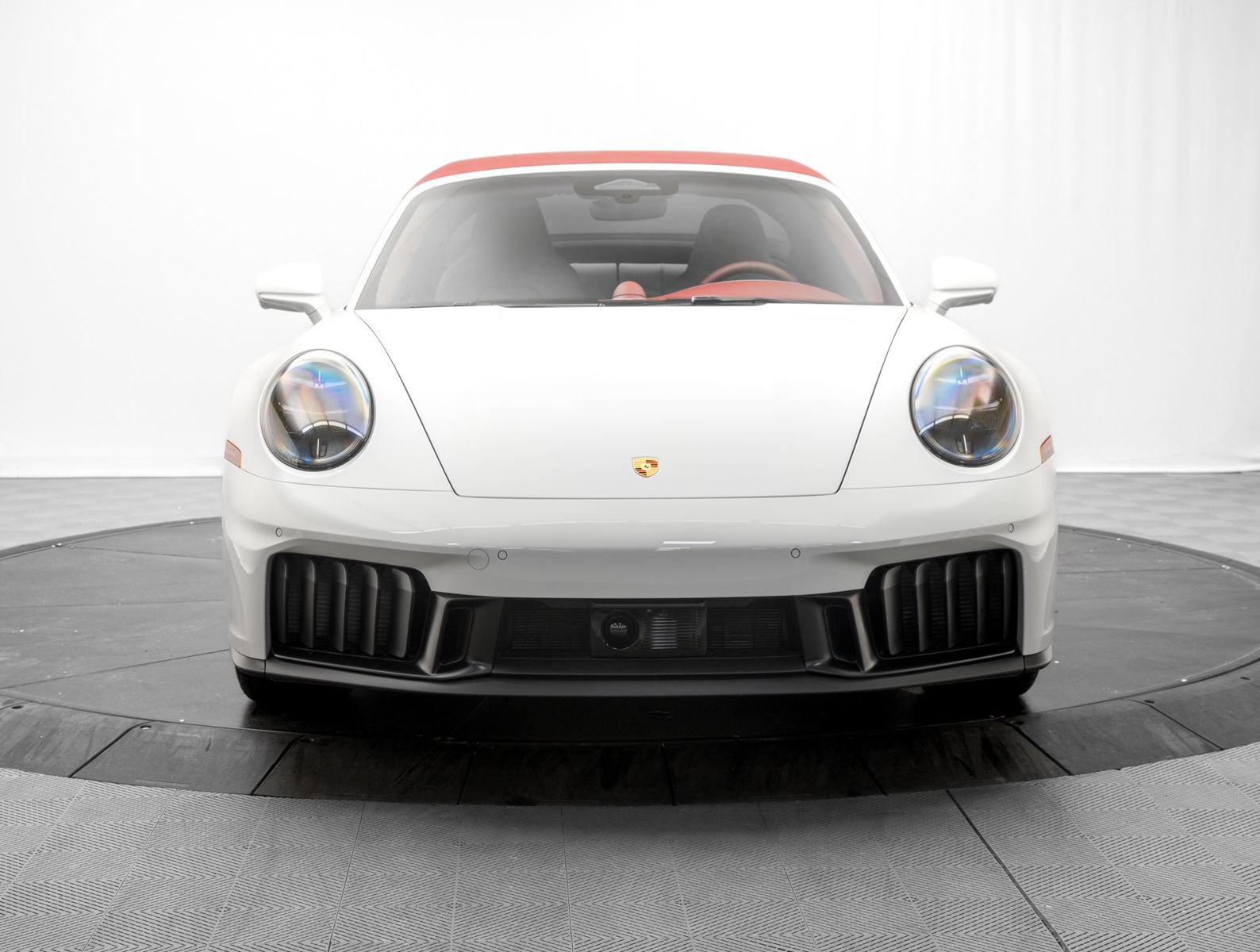 Used 2026 Porsche 911 Targa 4 GTS AWD/4WD image 10
