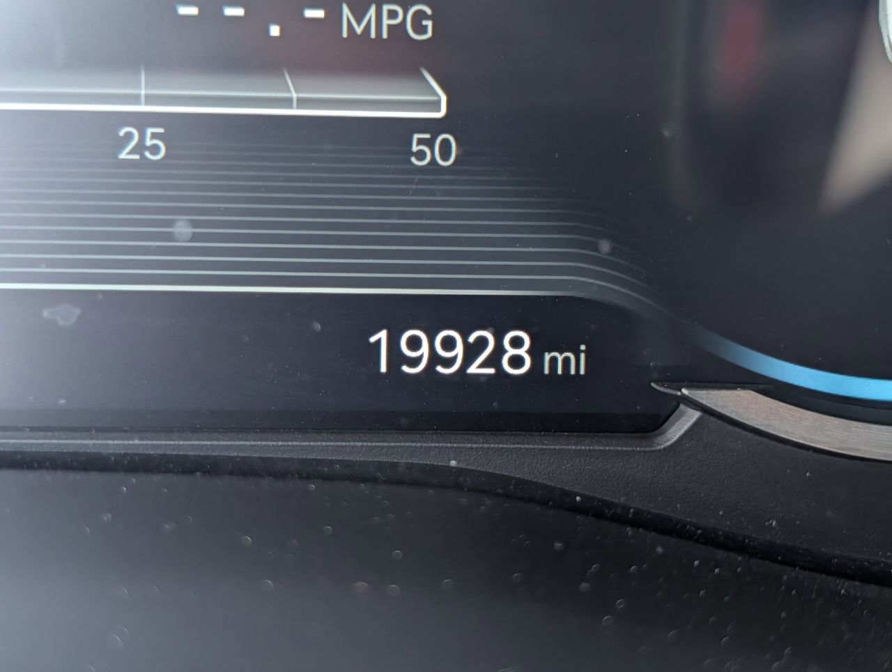 Used 2023 Genesis G70 2.0T w/ Sport Prestige Package image 13