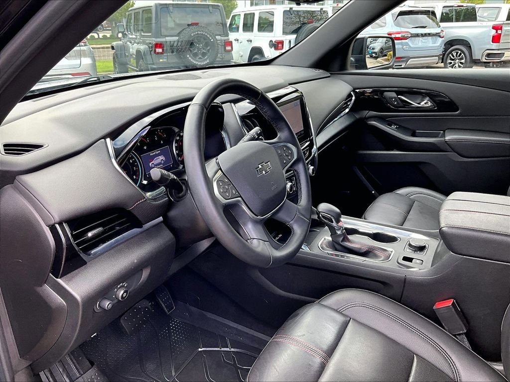 Used 2023 Chevrolet Traverse RS w/ LPO, Floor Liner Package AWD/4WD image 8