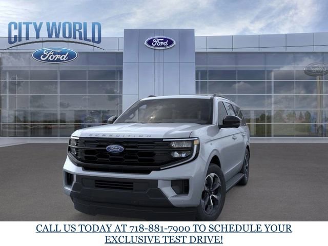 New 2026 Ford Expedition Active image 2