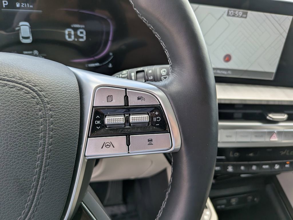 Certified 2023 Kia Telluride EX w/ EX Captain's Chair Package AWD/4WD image 33