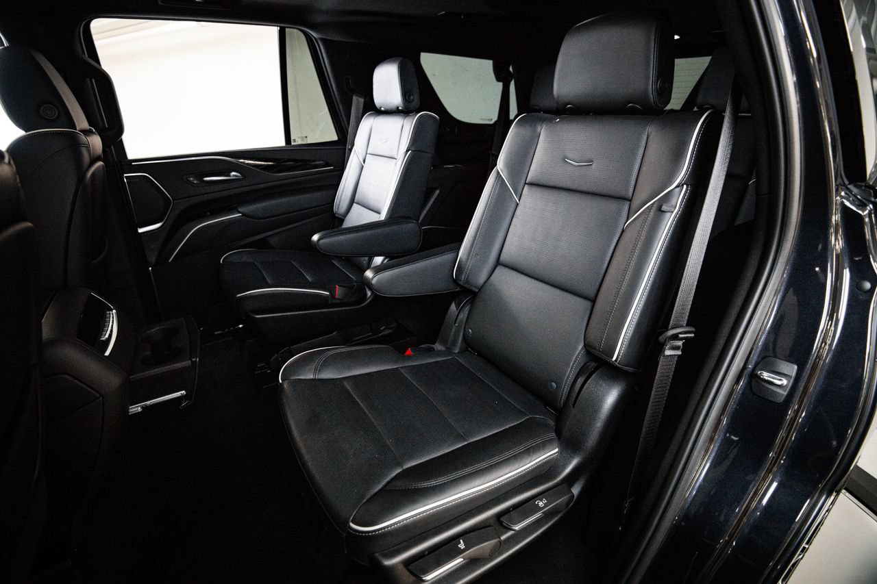 Used 2023 Cadillac Escalade Sport w/ Touring Package AWD/4WD image 26