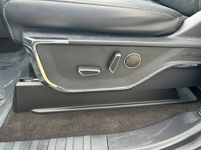 Used 2023 Ford F150 Lariat w/ Equipment Group 502A High AWD/4WD image 21