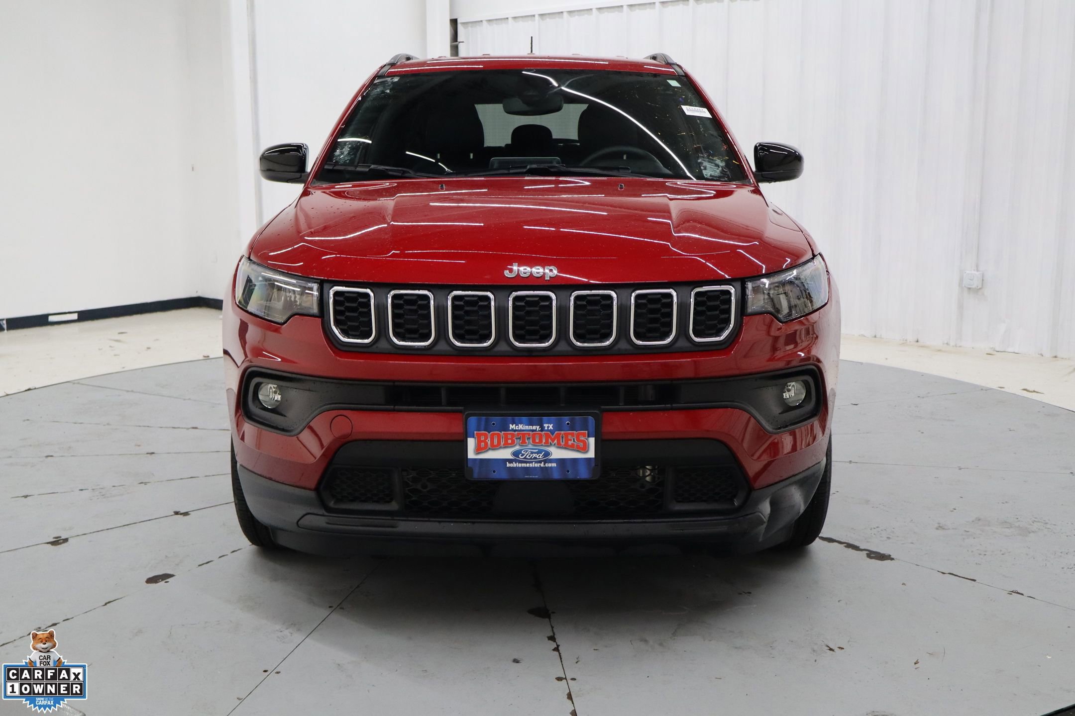 Used 2025 Jeep Compass Latitude image 11