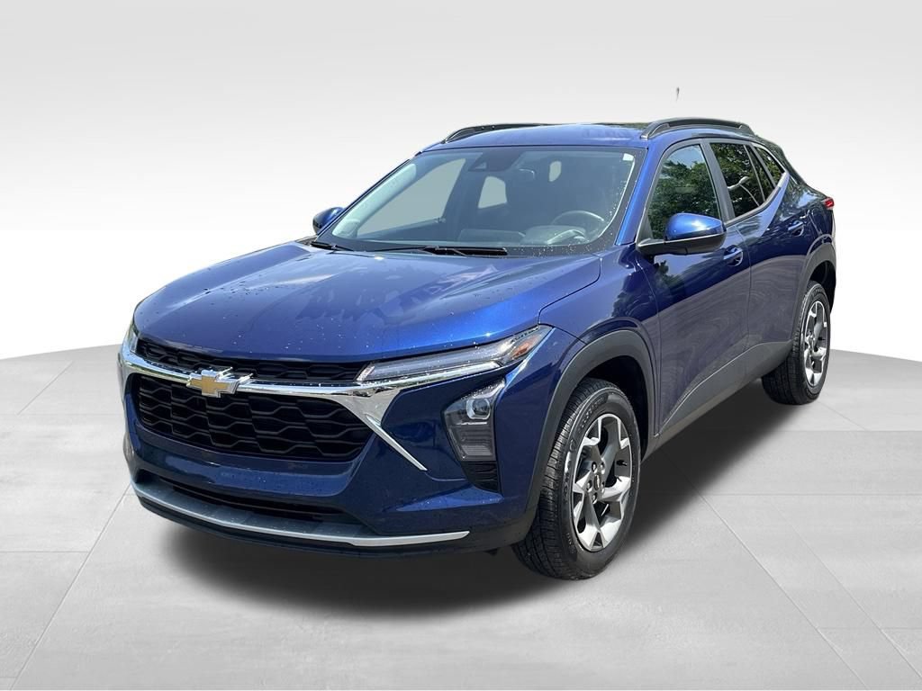 Certified 2024 Chevrolet Trax LT w/ LT Convenience Package FWD image 6
