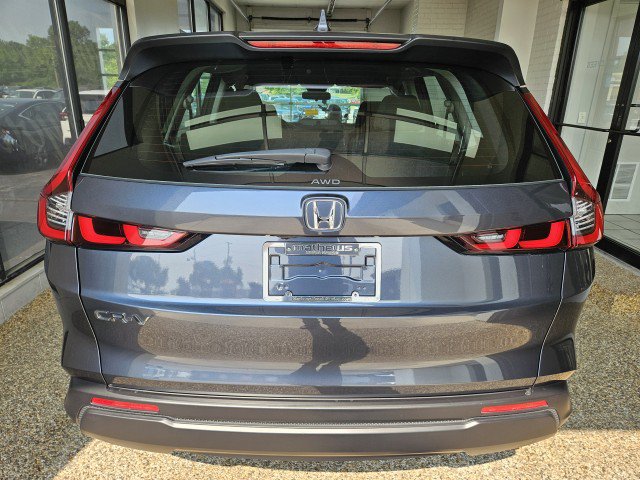 Used 2024 Honda CR-V LX image 3