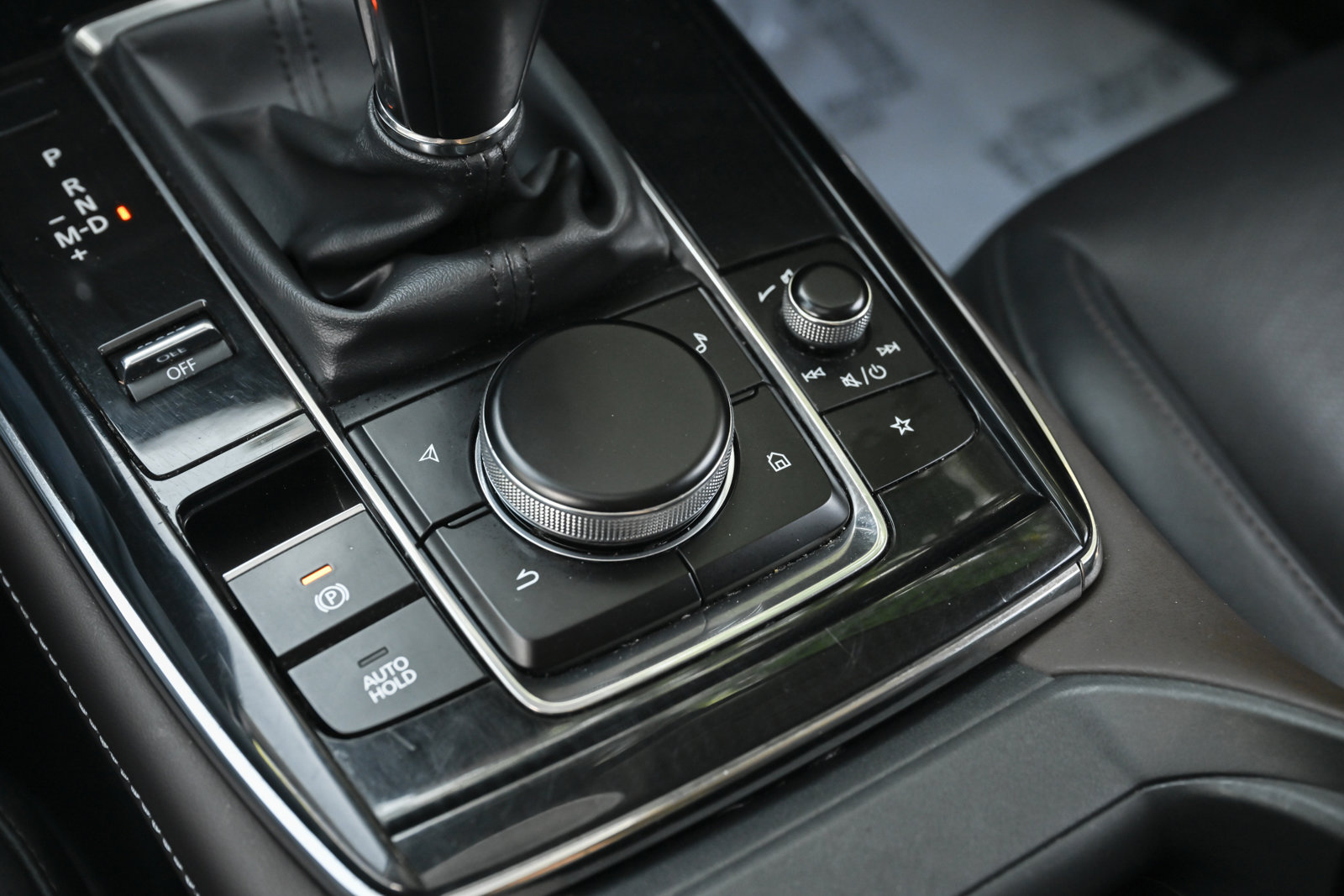 Used 2021 MAZDA CX-30 AWD 2.5 S w/ Premium Package image 37