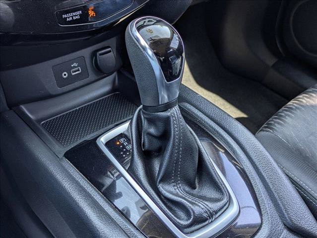 Used 2018 Nissan Rogue S FWD image 12