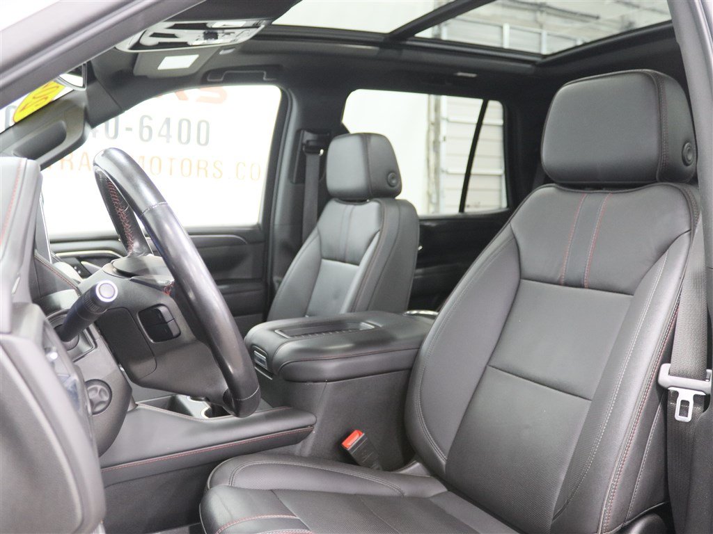 Used 2022 Chevrolet Tahoe RST w/ Sport Performance Package AWD/4WD image 13