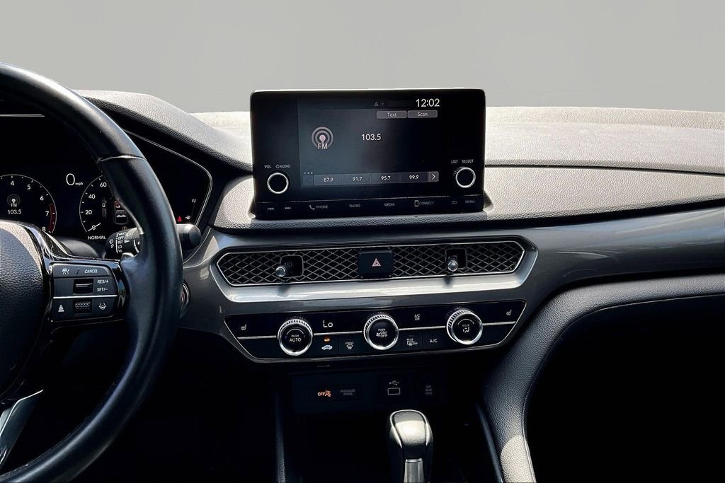 Used 2024 Acura Integra image 9