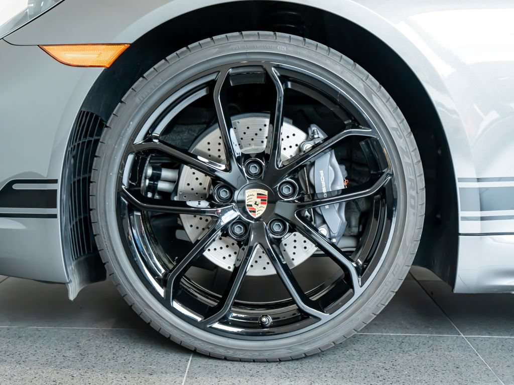 Certified 2025 Porsche 718 Cayman RWD image 11