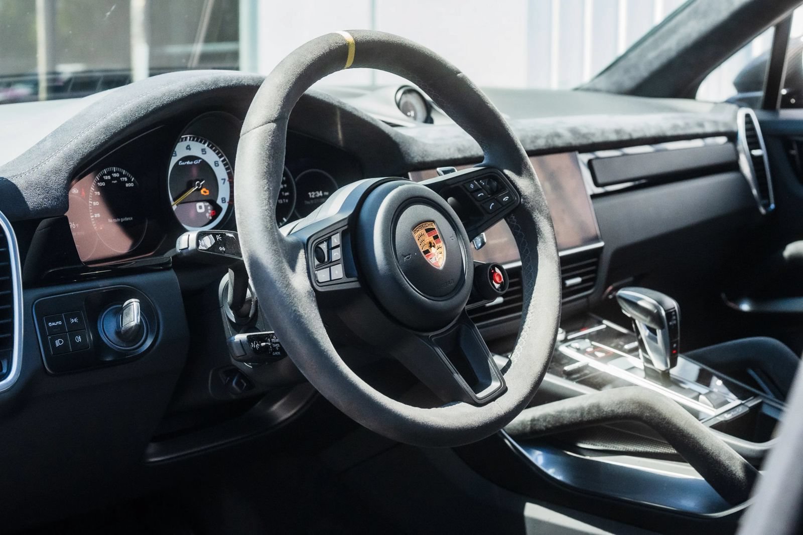 Used 2023 Porsche Cayenne Turbo GT AWD/4WD image 5