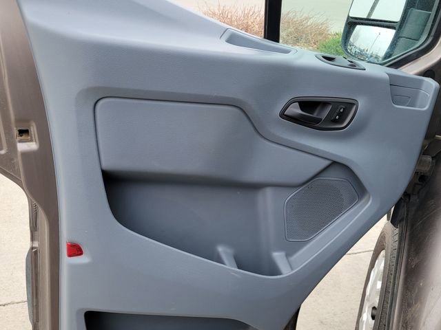 Used 2018 Ford Transit 350 XLT image 11