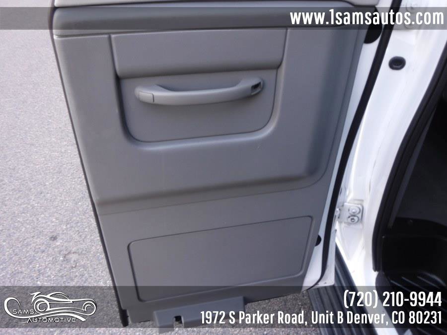 Used 2009 Ford E-350 and Econoline 350 XLT image 35