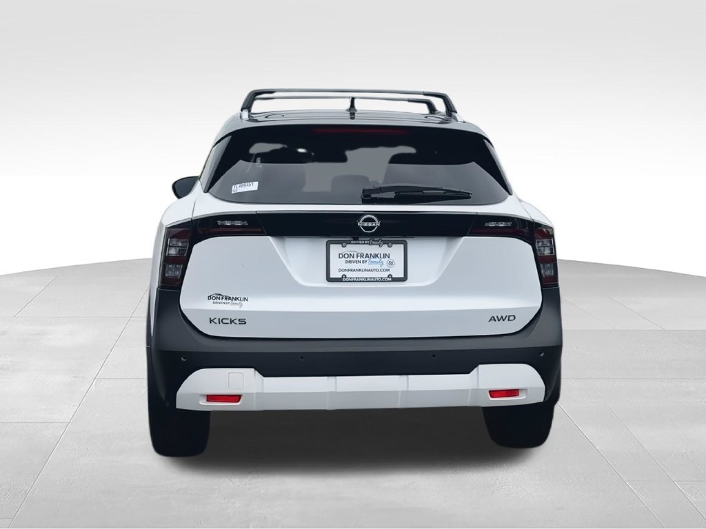 New 2026 Nissan Kicks SV w/ Cold Weather Package AWD/4WD image 7