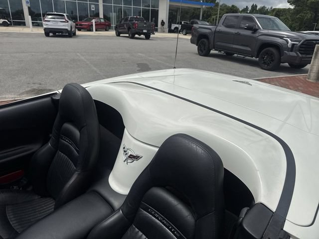 Used 2003 Chevrolet Corvette Convertible RWD image 22