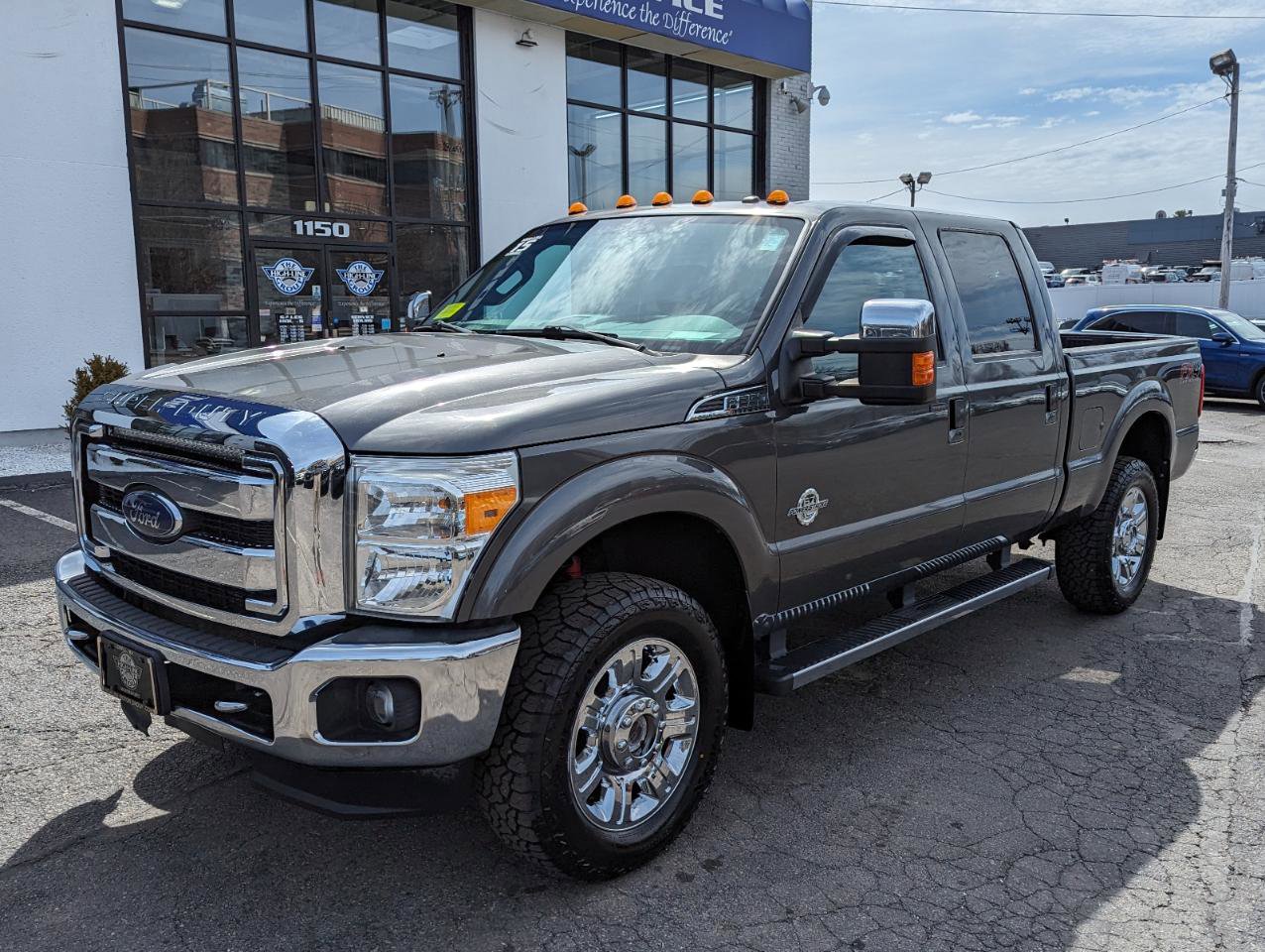 Used 2015 Ford F350 Lariat w/ Lariat Ultimate Package image 2