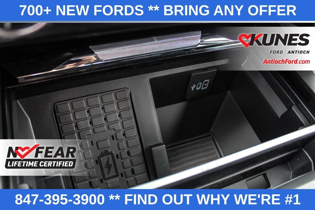 New 2025 Ford F250 Lariat w/ Black Appearance Package AWD/4WD image 50
