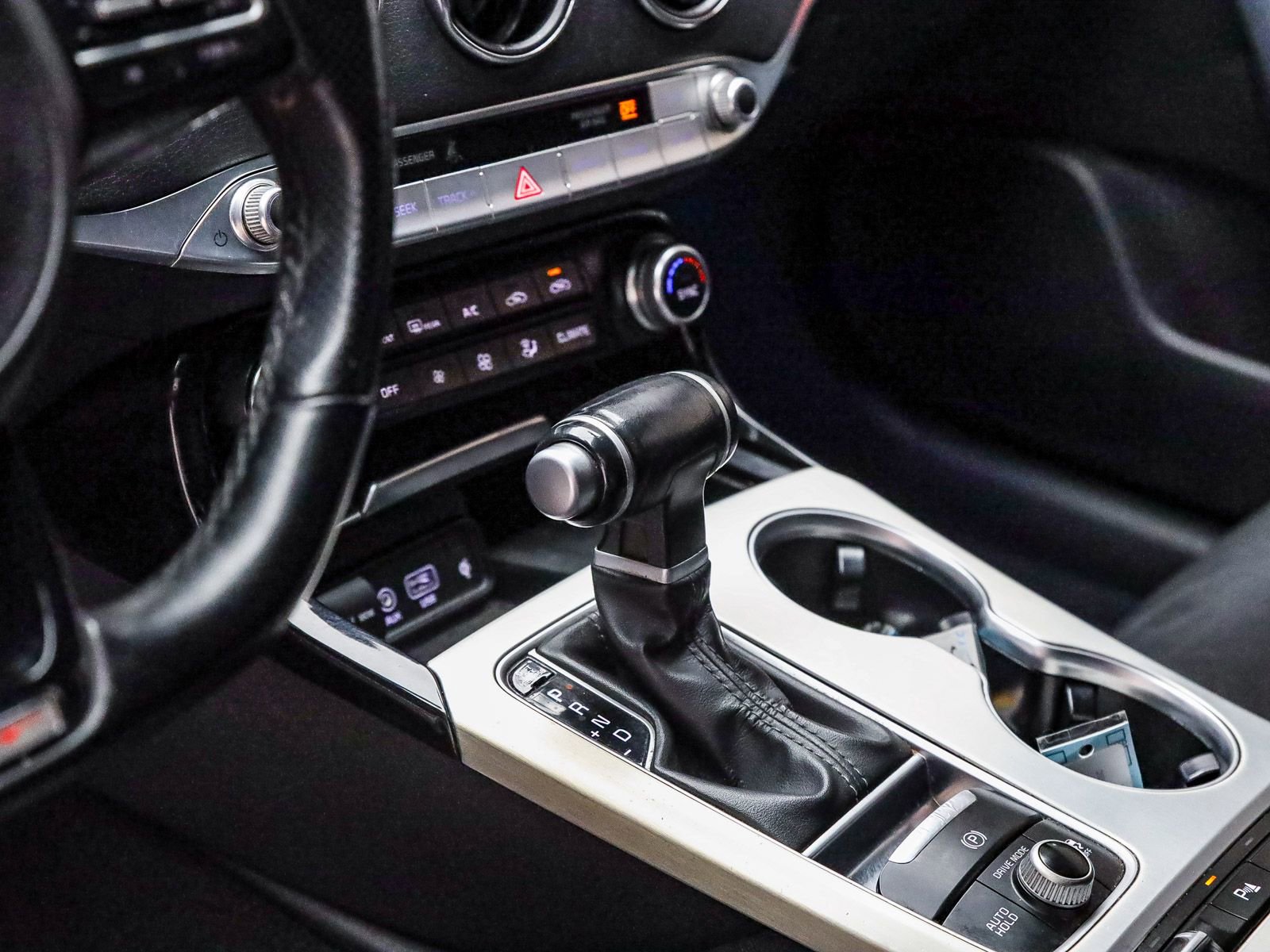 Used 2021 Kia Stinger GT image 23