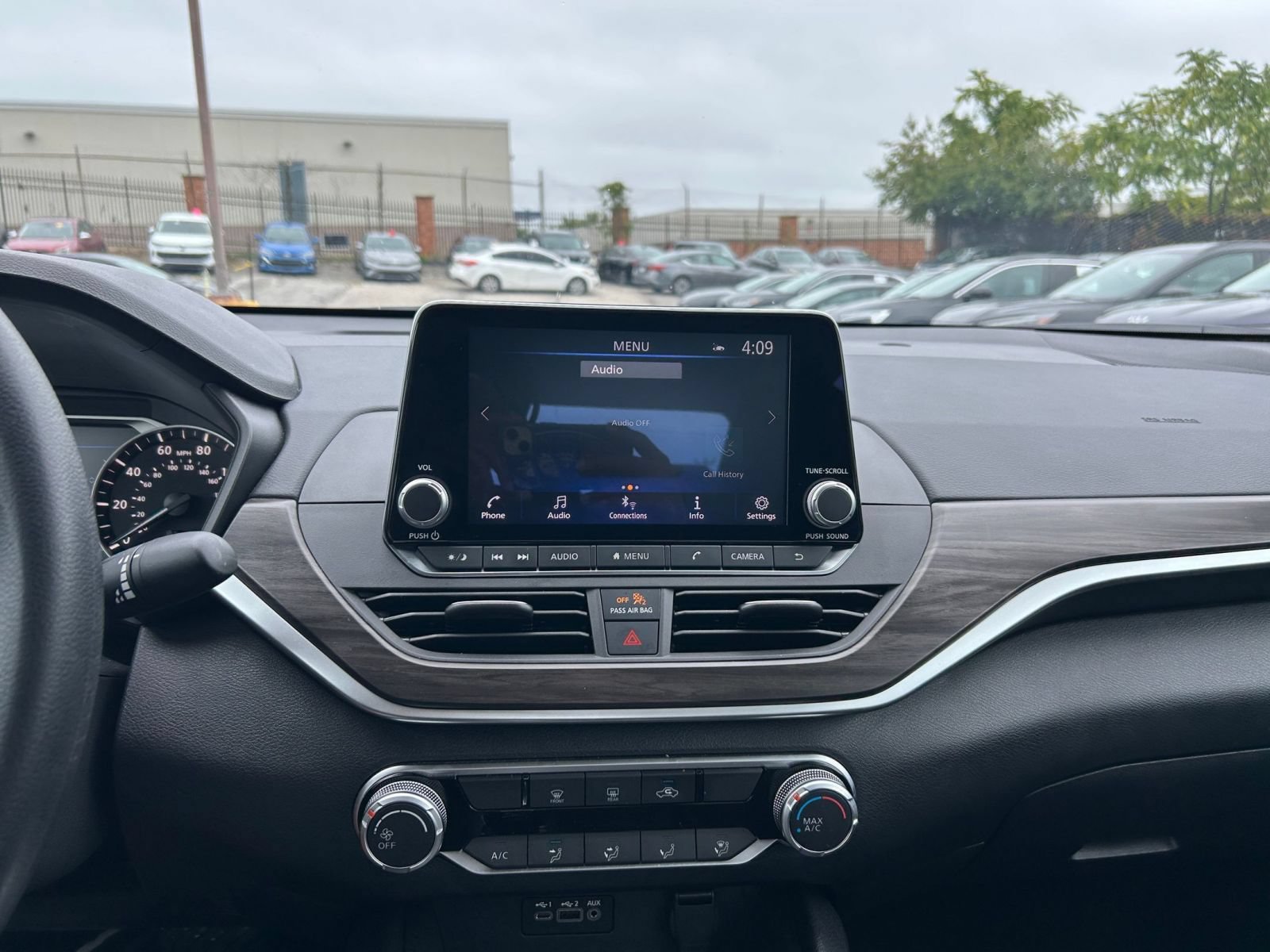 Used 2026 Nissan Altima 2.5 SV FWD image 16